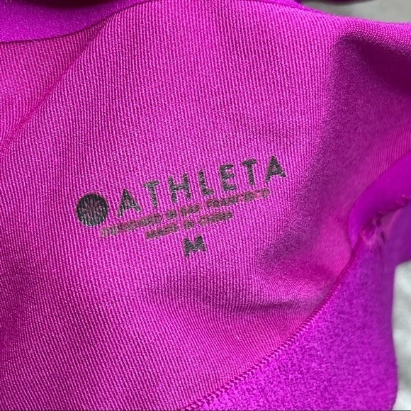 Athleta Circuit Fuchsia Sports Bra medium - Picture 9 of 10
